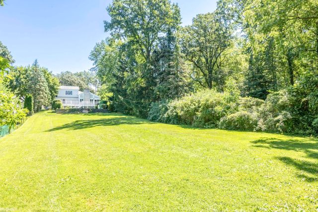 2857 Riverside Drive, Port Huron, MI 48060