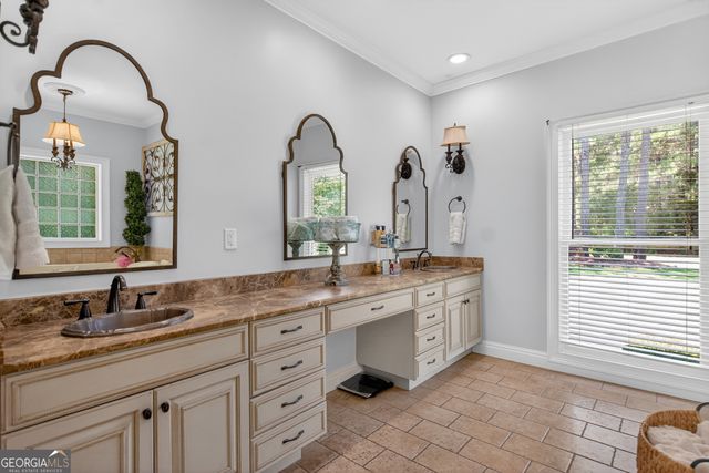 98 Prestwick Drive, Lagrange, GA 30241