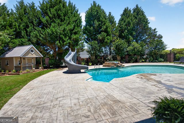 98 Prestwick Drive, Lagrange, GA 30241