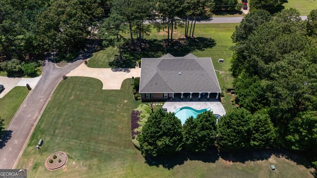 98 Prestwick Drive, Lagrange, GA 30241