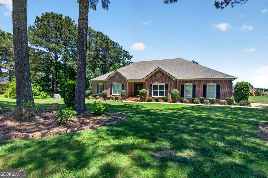 98 Prestwick Drive, Lagrange, GA 30241