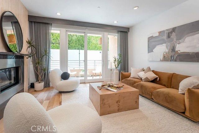 1318 S Roxbury Drive 118, Los Angeles, CA 90035