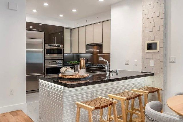 1318 S Roxbury Drive 118, Los Angeles, CA 90035