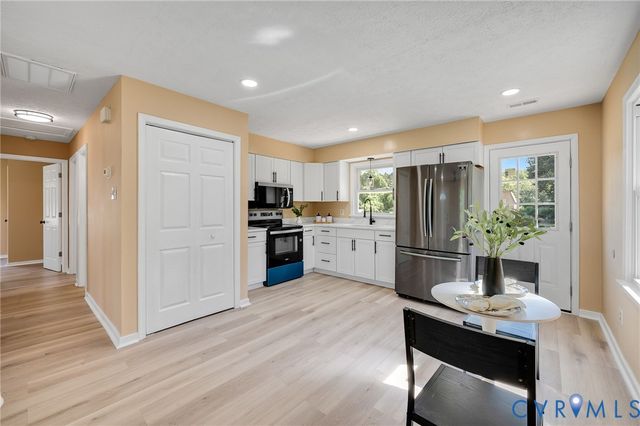 4411 Samara Dr, Henrico, VA 23231