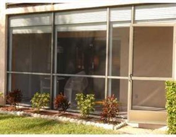 2240 SW 92 TERR 2402, Davie, FL 33324