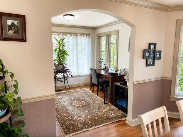 566 Lawndale Court, Holland, MI 49423