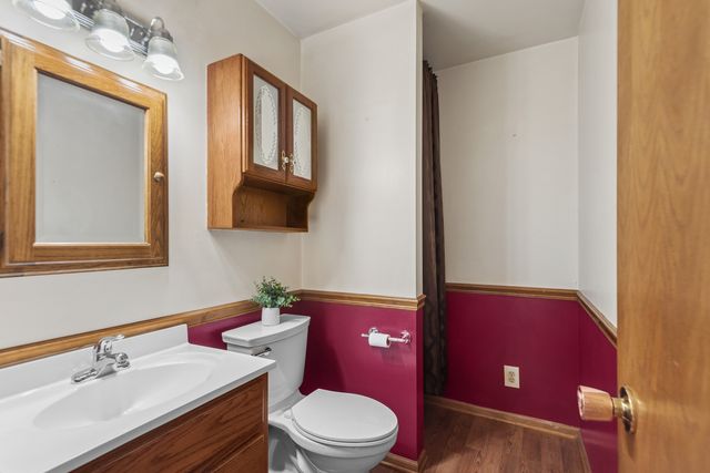 33320 N Sunset Avenue, Grayslake, IL 60030