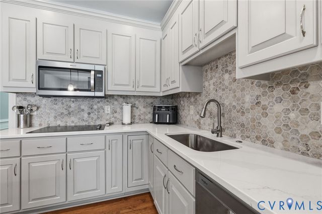 8425 Kintail Dr, Chesterfield, VA 23838