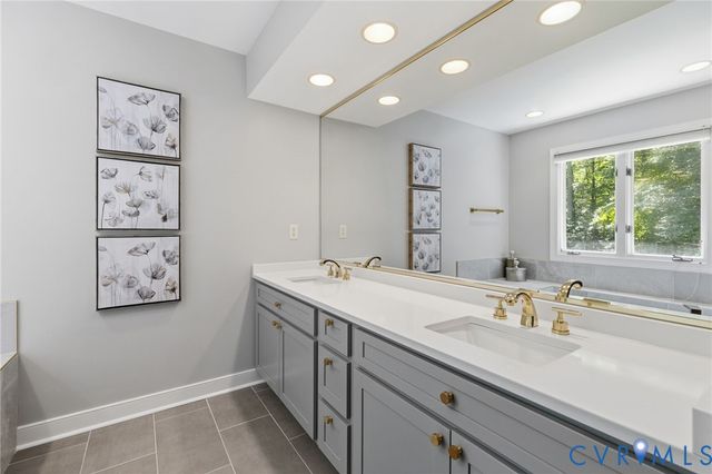 8425 Kintail Dr, Chesterfield, VA 23838