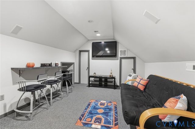8425 Kintail Dr, Chesterfield, VA 23838