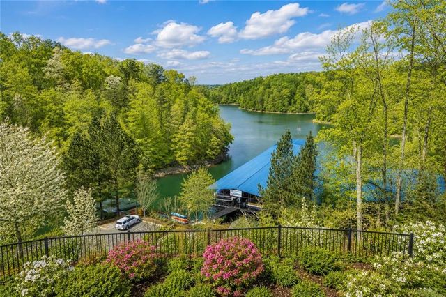 3730 Cypresswood Point, Gainesville, GA 30504