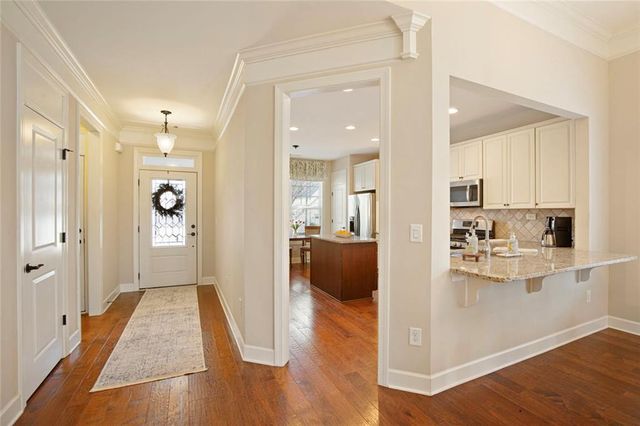 3730 Cypresswood Point, Gainesville, GA 30504