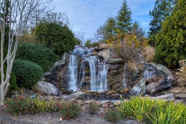 3730 Cypresswood Point, Gainesville, GA 30504