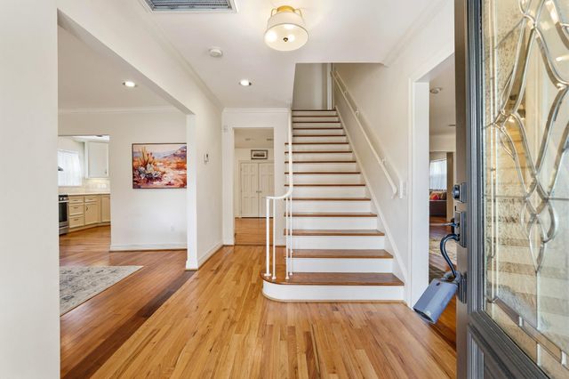 4375 Harvest Lane, Houston, TX 77004