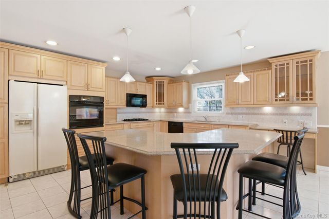 2295 3rd Street, East Meadow, NY 11554