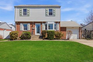 2295 3rd Street, East Meadow, NY 11554