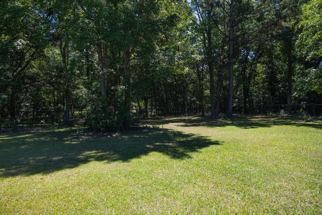 4712 Westervelt Road, Meggett, SC 29449