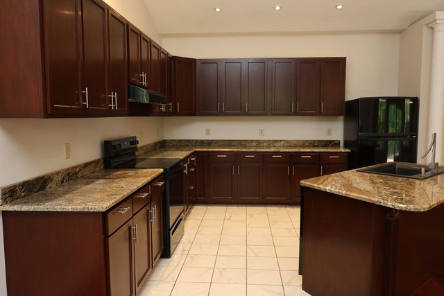 4712 Westervelt Road, Meggett, SC 29449