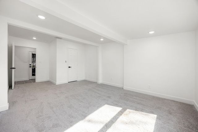 811 W Calhoun Street, Livingston, TX 77351