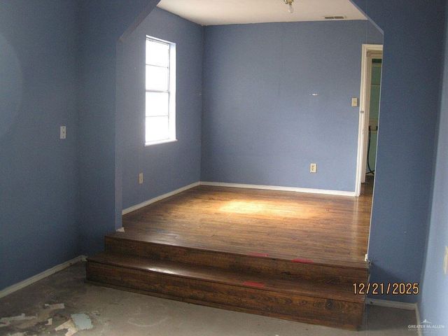 611 San Benito Street, Weslaco, TX 78596