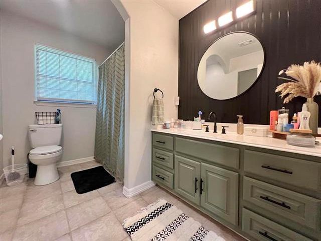 205 Reynolds Lane, Vidor, TX 77662