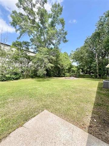 205 Reynolds Lane, Vidor, TX 77662