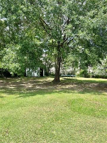 205 Reynolds Lane, Vidor, TX 77662