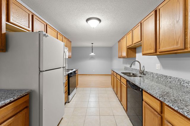 8736 Hastings Circle NE, Blaine, MN 55449