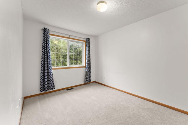 8736 Hastings Circle NE, Blaine, MN 55449