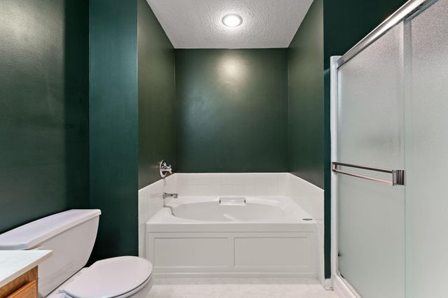 8736 Hastings Circle NE, Blaine, MN 55449