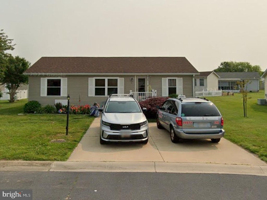11 KEEL DR, Berlin, MD 21811