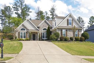 717 Golf Crest Drive, Acworth, GA 30101