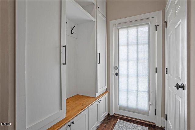 525 Ancient Oaks Drive, Holly Springs, NC 27540