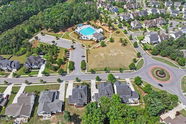 525 Ancient Oaks Drive, Holly Springs, NC 27540