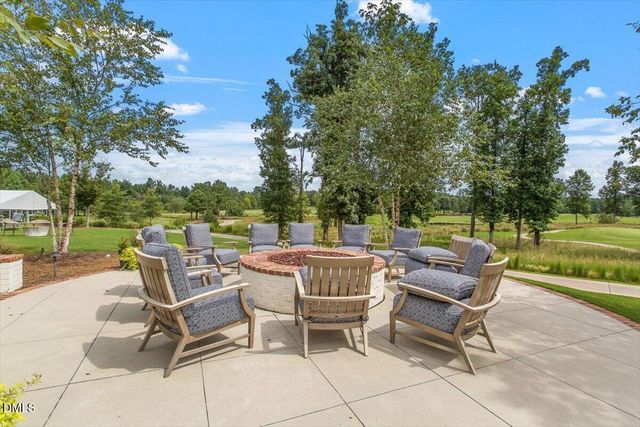 525 Ancient Oaks Drive, Holly Springs, NC 27540