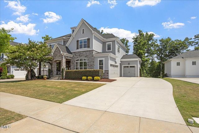 525 Ancient Oaks Drive, Holly Springs, NC 27540