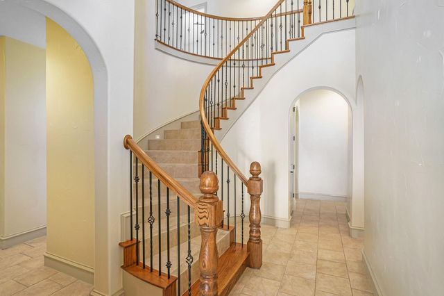 7713 Lakeview Circle, Fort Worth, TX 76179