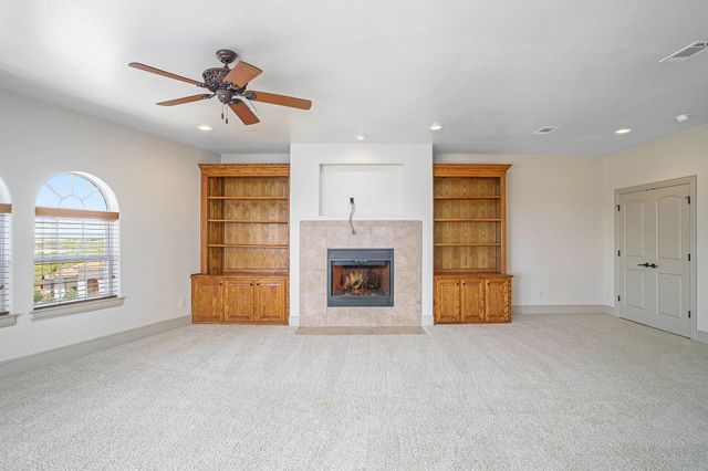 7713 Lakeview Circle, Fort Worth, TX 76179