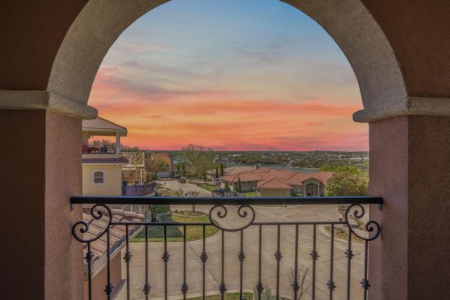 7713 Lakeview Circle, Fort Worth, TX 76179