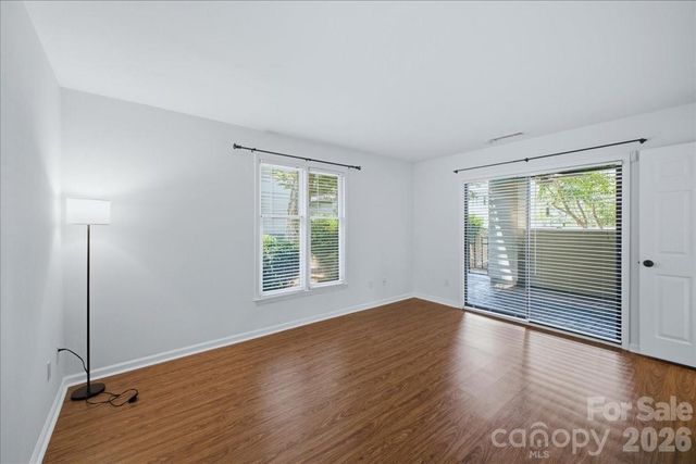 232 Queens Road 37, Charlotte, NC 28204