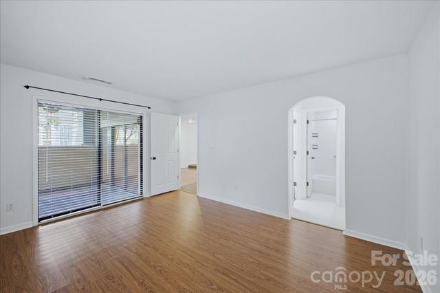 232 Queens Road 37, Charlotte, NC 28204