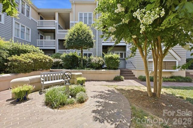 232 Queens Road 37, Charlotte, NC 28204