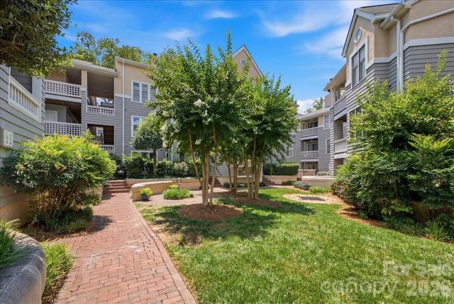 232 Queens Road 37, Charlotte, NC 28204