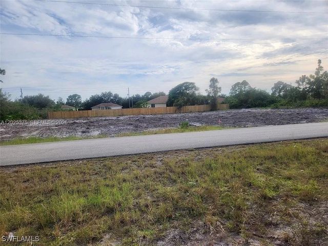 2513 43RD ST W, Lehigh Acres, FL 33971