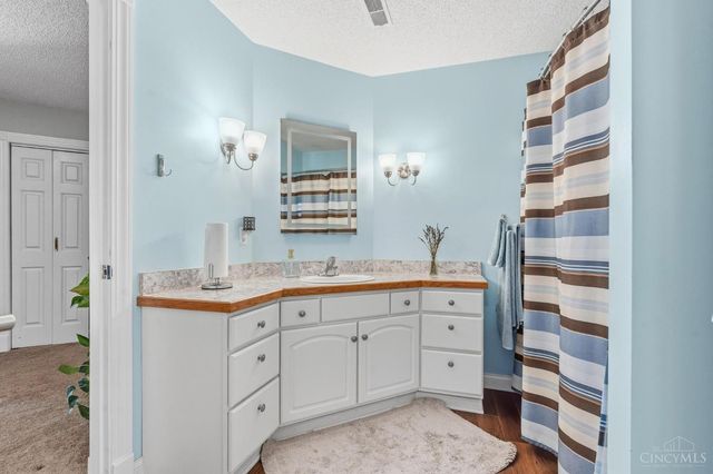 8425 Washington Village Drive, Washington Twp, OH 45458