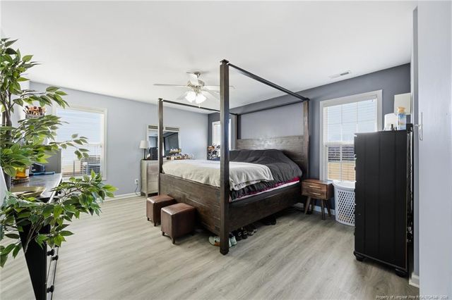 1944 Yellowbrick Road, Fayetteville, NC 28314