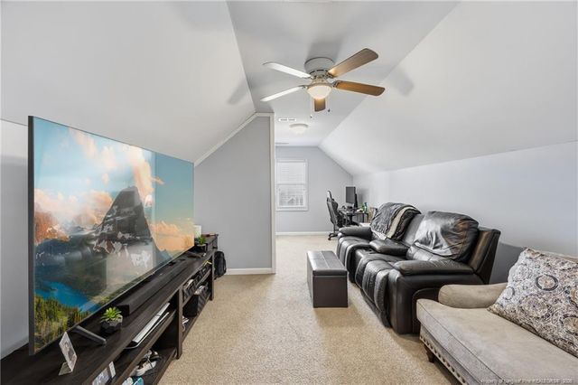 1944 Yellowbrick Road, Fayetteville, NC 28314