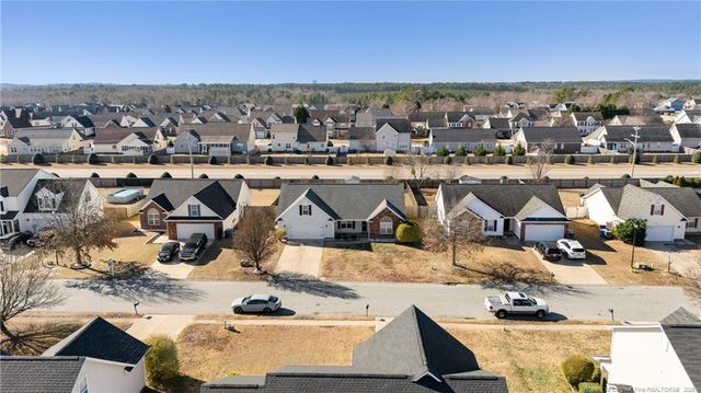 1944 Yellowbrick Road, Fayetteville, NC 28314