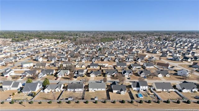 1944 Yellowbrick Road, Fayetteville, NC 28314