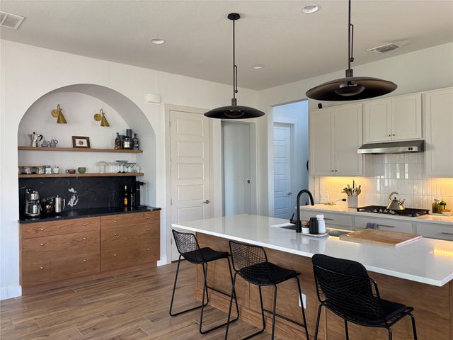 9204 Apogee BLVD, Austin, TX 78744